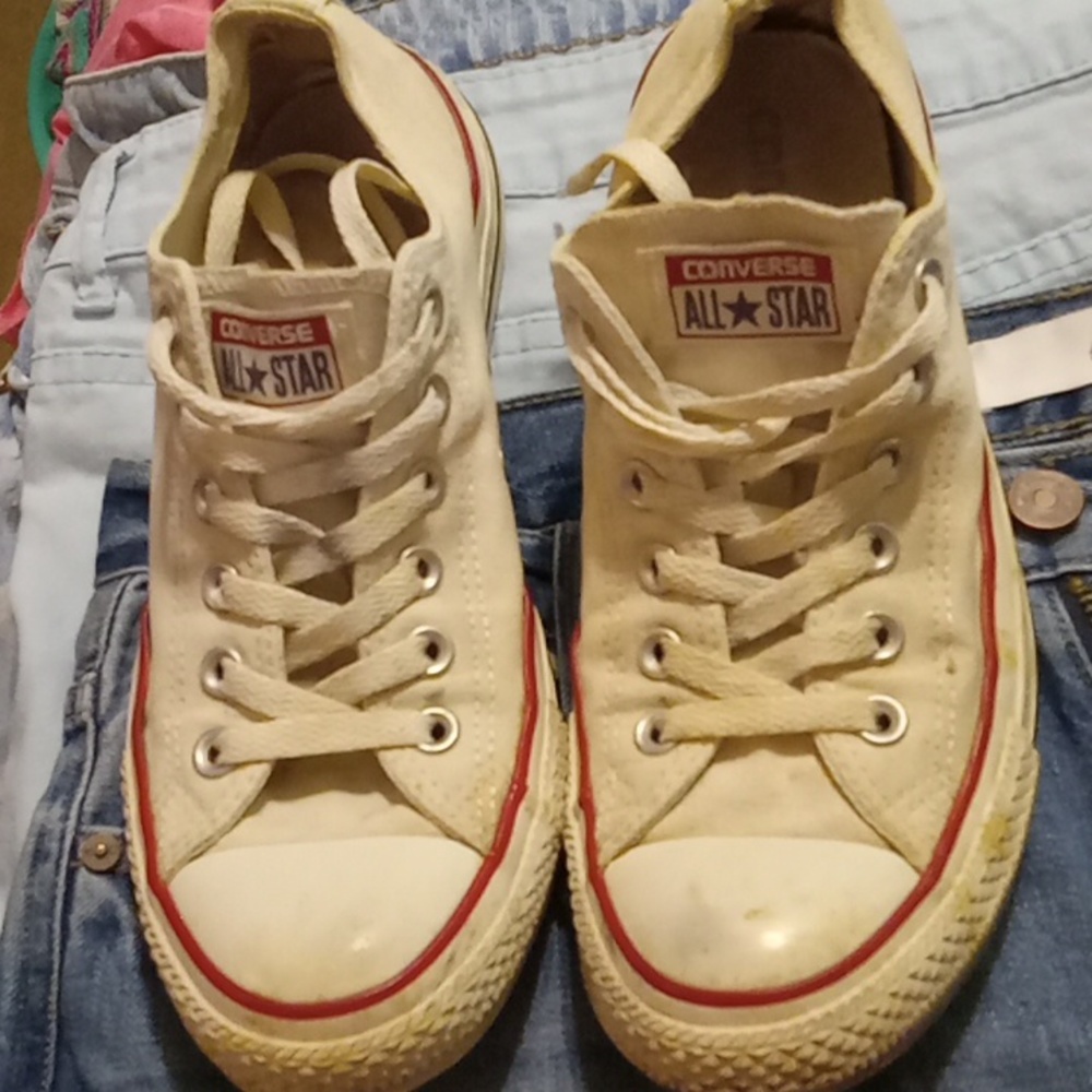Men's size 8 all star converse